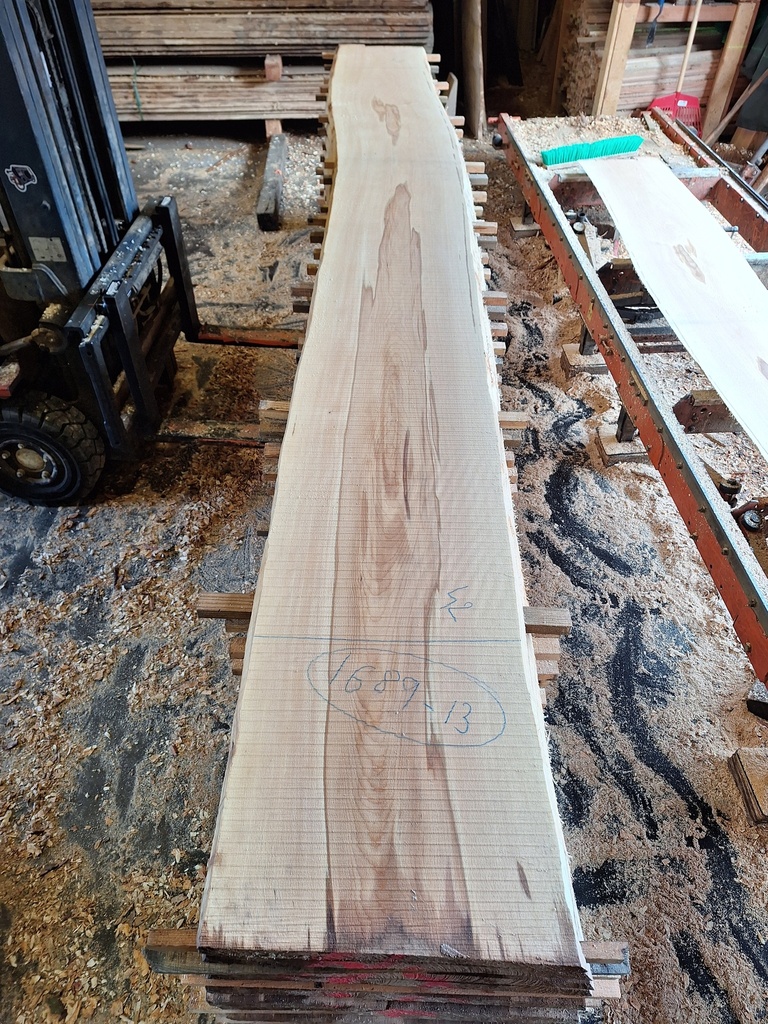 Plateau Hêtre 28 x 420-430 x 4120 mm de la boule 1689 - 13