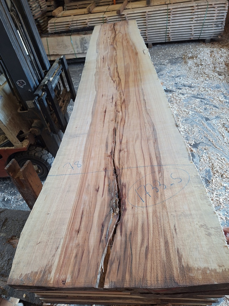 Plateau Hêtre 63 x 710-780 x 4100 mm de la boule 1733 - 5