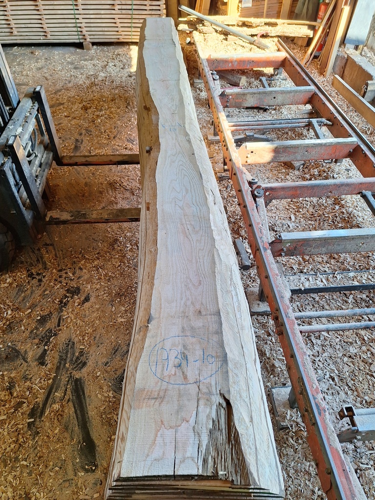 Plateau Frêne 28 x 100-260 x 4080 mm de la boule 1734 - 10