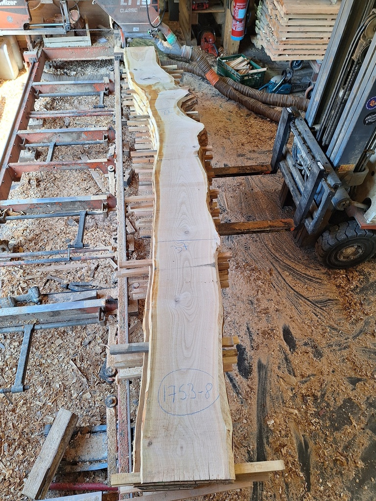 Plateau Merisier 28 x 220-370 x 3500 mm de la boule 1753 - 8