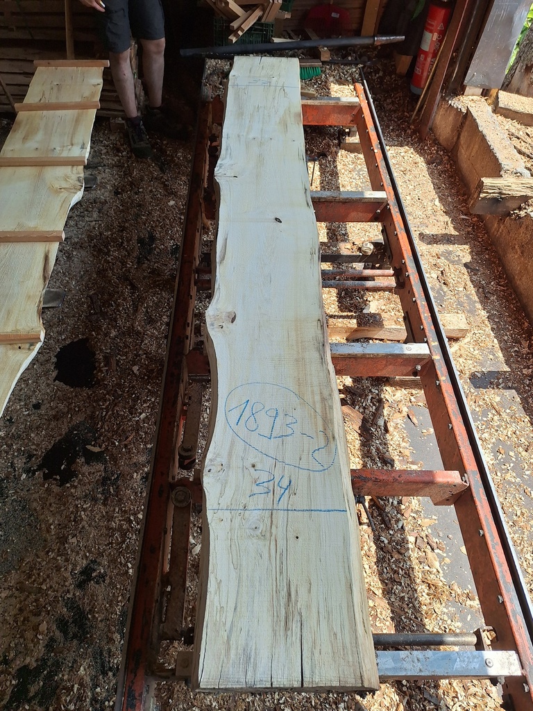 Plateau Marronnier 53 x 340-370 x 2970 mm de la boule 1893 - 2