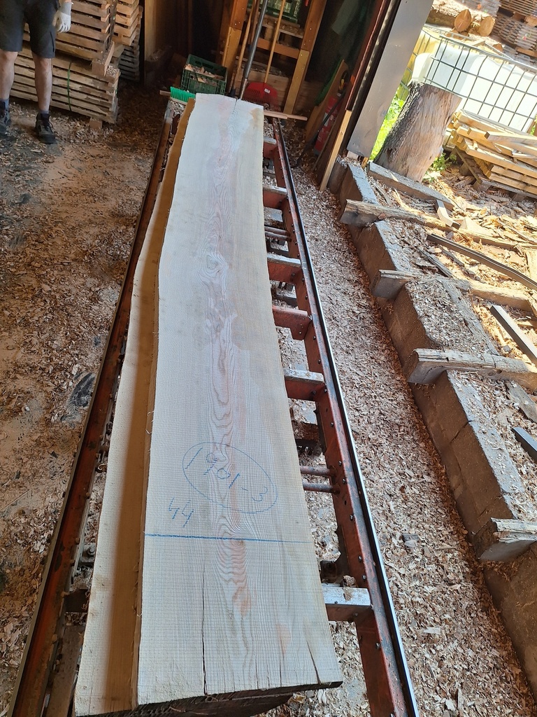 Plateau Frêne 53 x 440-530 x 4080 mm de la boule 1901 - 3