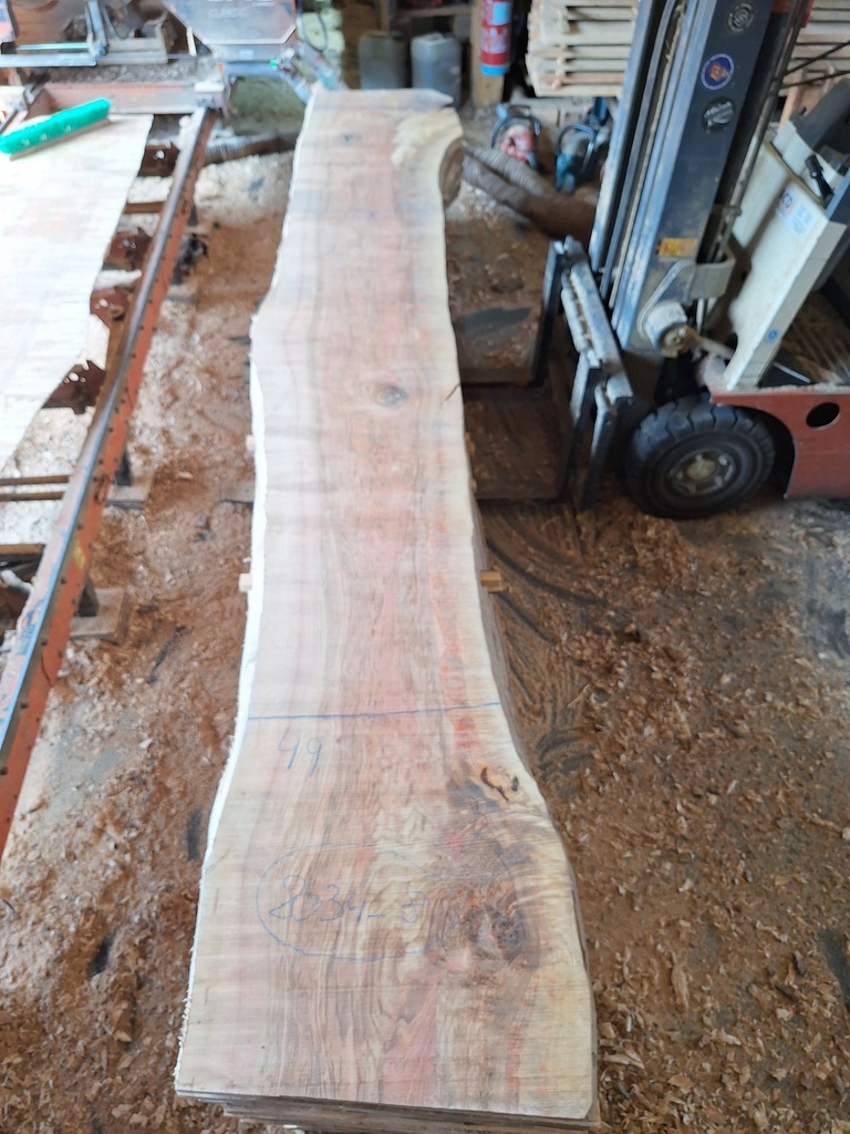 Plateau Frêne 43 x 490-570 x 4140 mm de la boule 2034 - 8