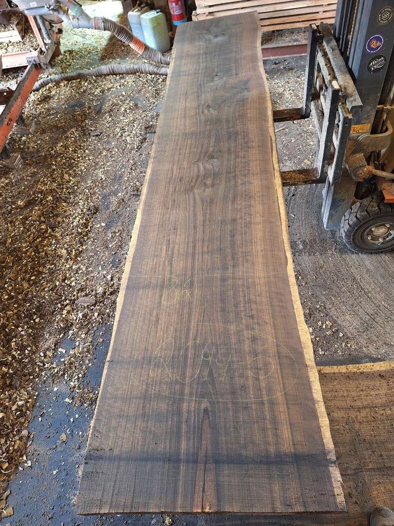 Plateau Noyer 63 x 770-820 x 4080 mm de la boule 2044 - 6