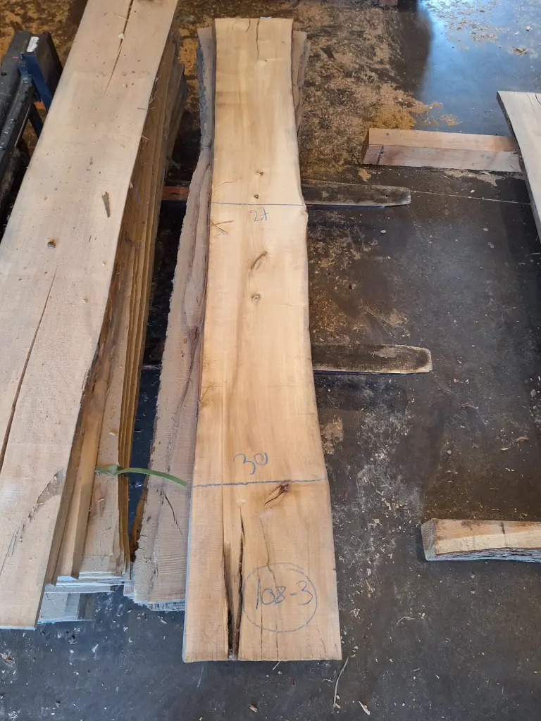 Plateau Tilleul 38 x 270-300 x 2000 mm de la boule 108 - 3