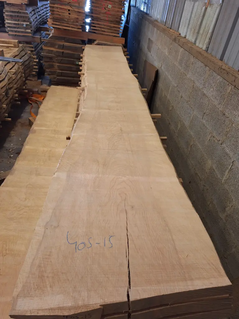 Plateau Frêne 43 x 600-720 x 4050 mm de la boule 405 - 15