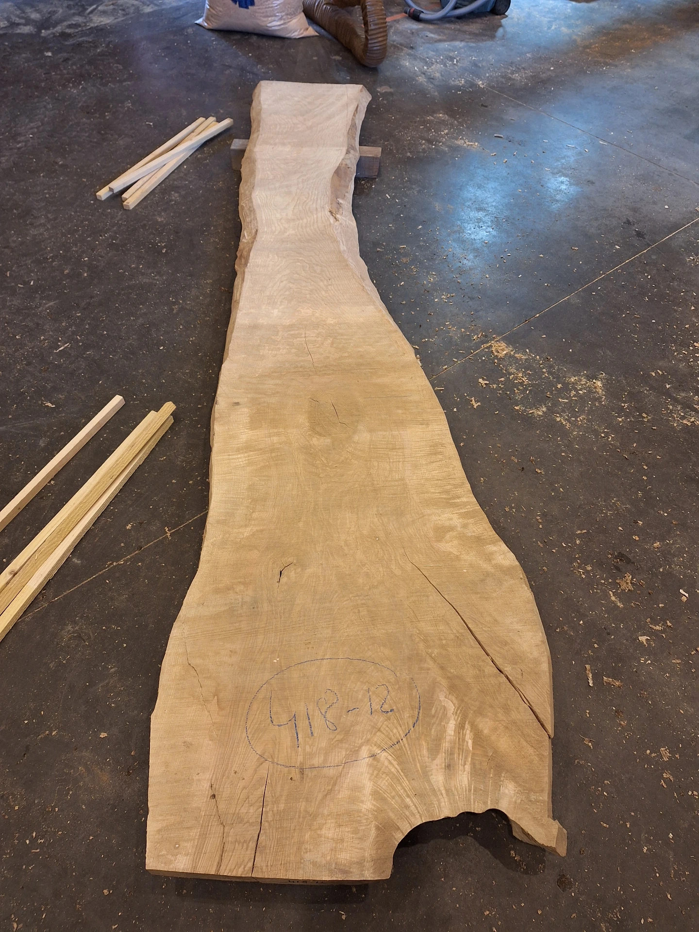 Plateau Frêne 53 x 300-840 x 3280 mm de la boule 418 - 12