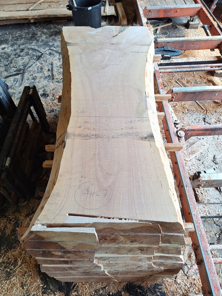 Plateau Hêtre 83 x 460-700 x 1780 mm de la boule 911 - 7