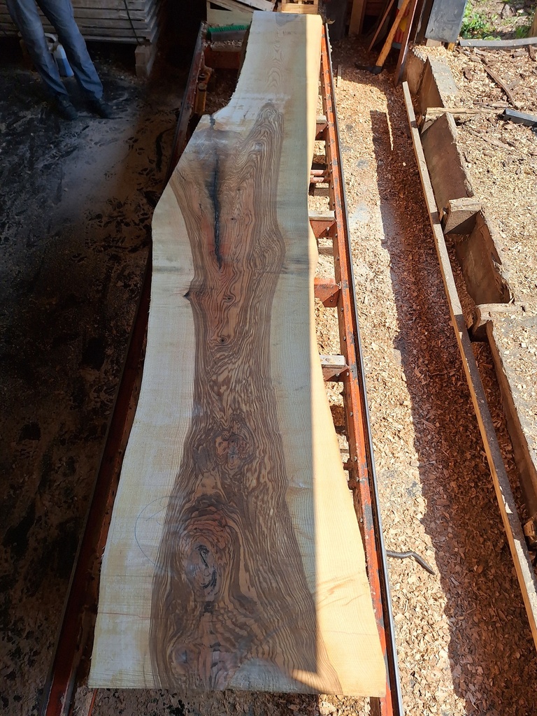 Plateau Frêne 53 x 440-730 x 4000 mm de la boule 938 - 3