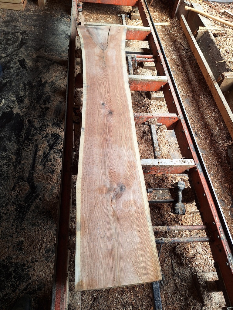 Plateau Chêne Rouge 53 x 330-400 x 2420 mm de la boule 943 - 5