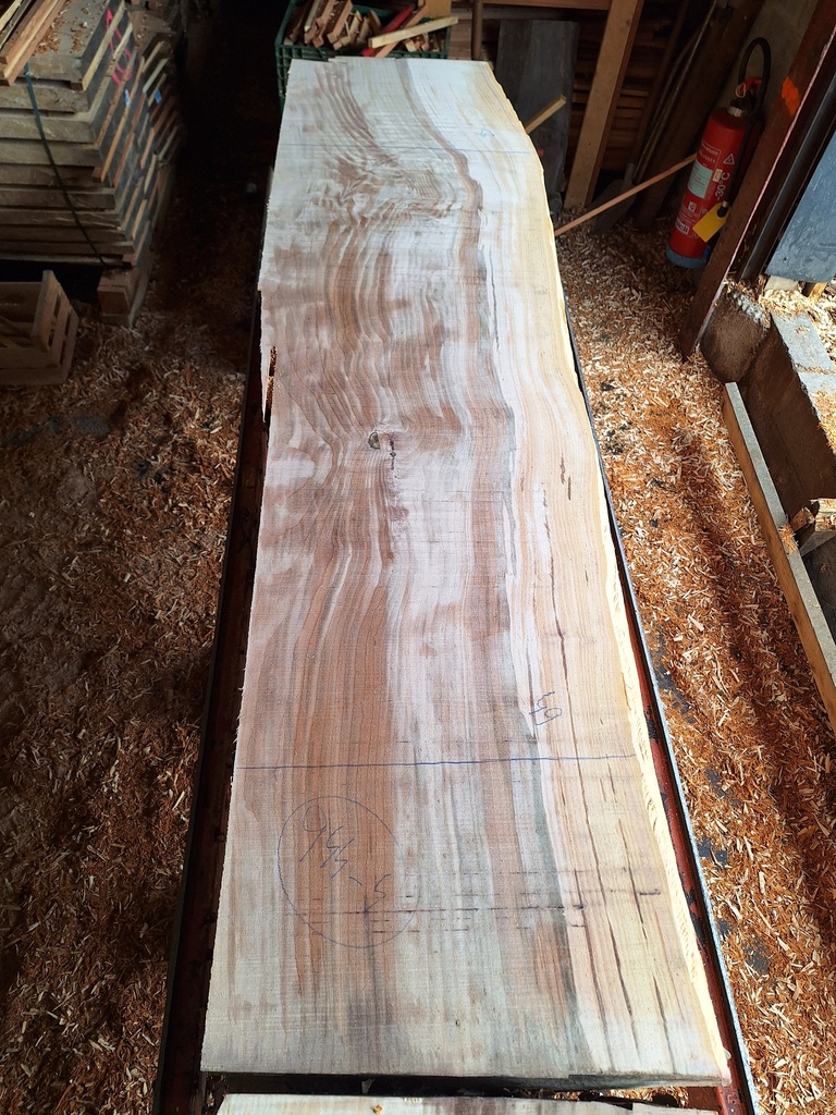 Plateau Hêtre 103 x 490-580 x 2000 mm de la boule 944 - 4