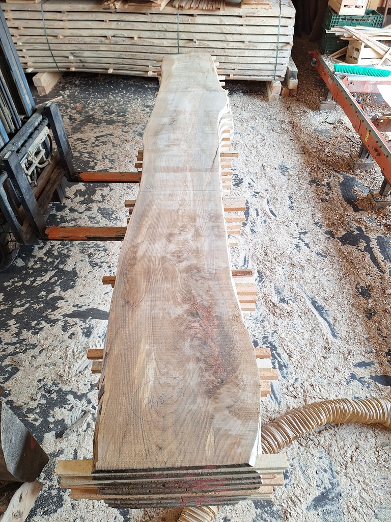 Plateau Frêne 28 x 410-450 x 3800 mm de la boule 948 - 8