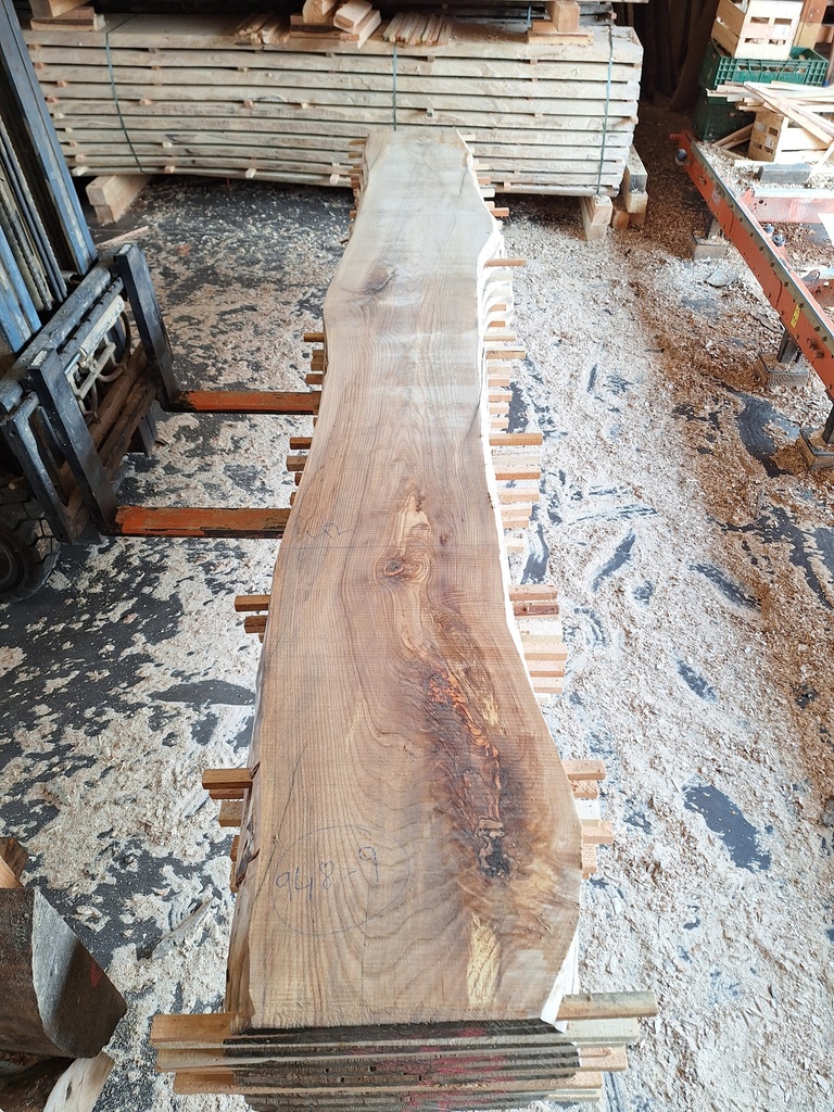 Plateau Frêne 28 x 420-480 x 3800 mm de la boule 948 - 9