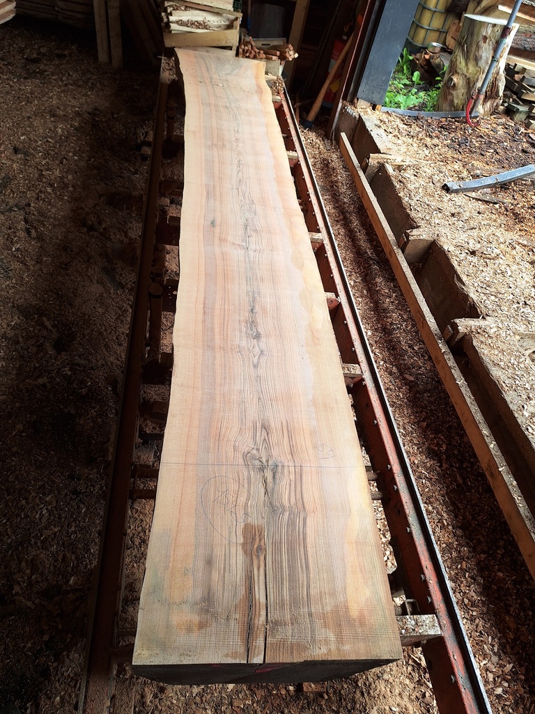 Plateau Frêne 43 x 570-590 x 4030 mm de la boule 954 - 5