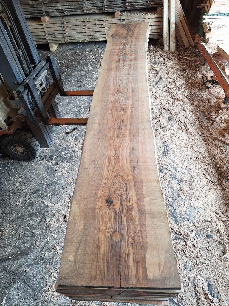 Plateau Frêne 43 x 540-600 x 4030 mm de la boule 954 - 6