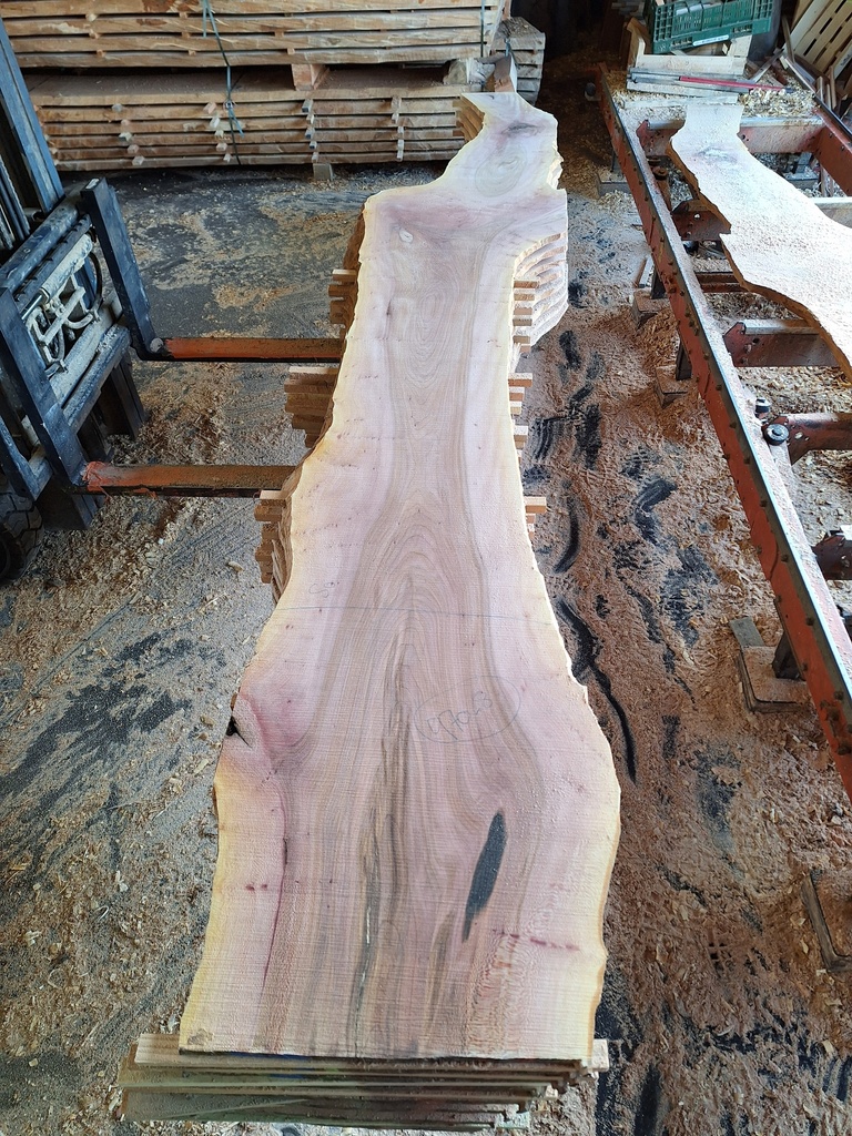 Plateau Platane 18 x 290-550 x 4000 mm de la boule 970 - 8