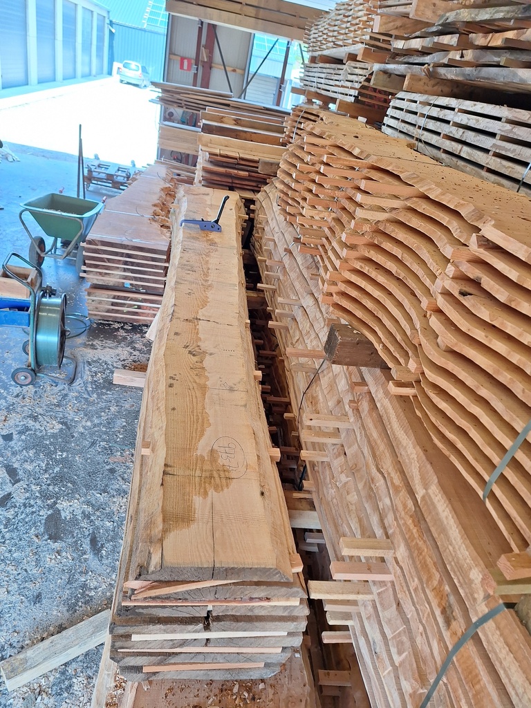 Plateau Frêne 43 x 280-400 x 3770 mm de la boule 973 - 7