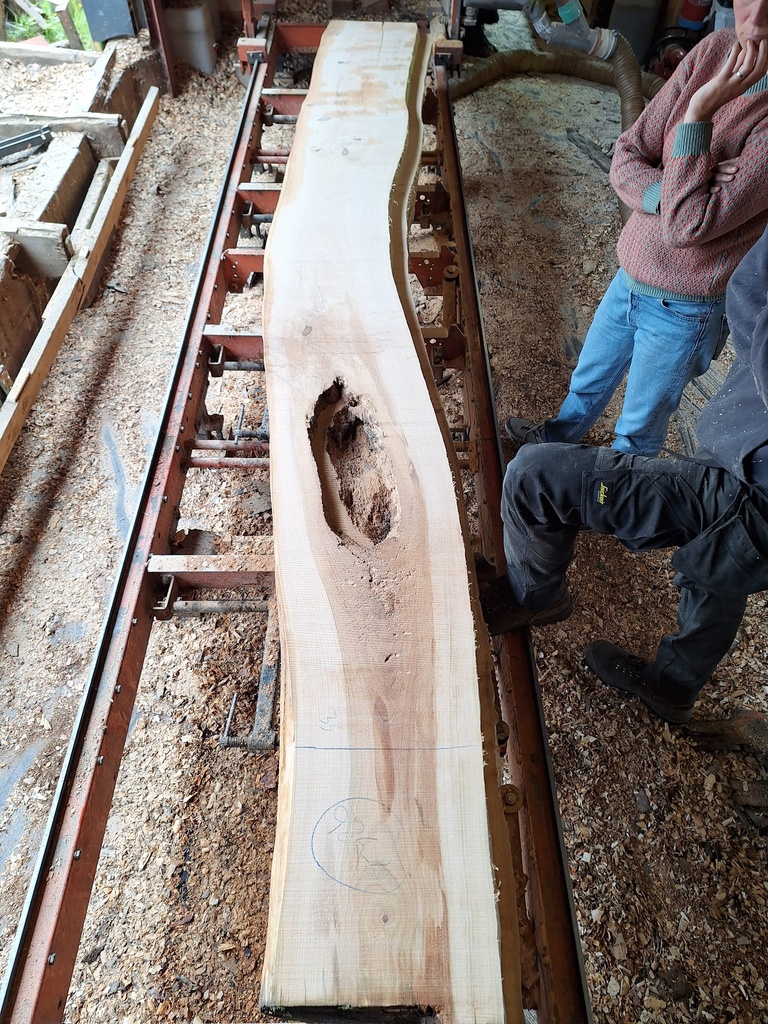 Plateau Merisier 43 x 330-430 x 4030 mm de la boule 986 - 2