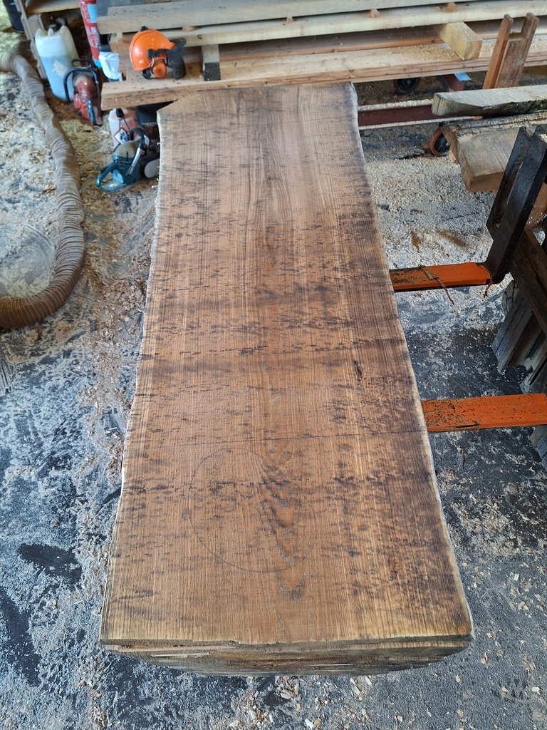 Plateau Chêne Rouge 53 x 620-720 x 2060 mm de la boule 987 - 6