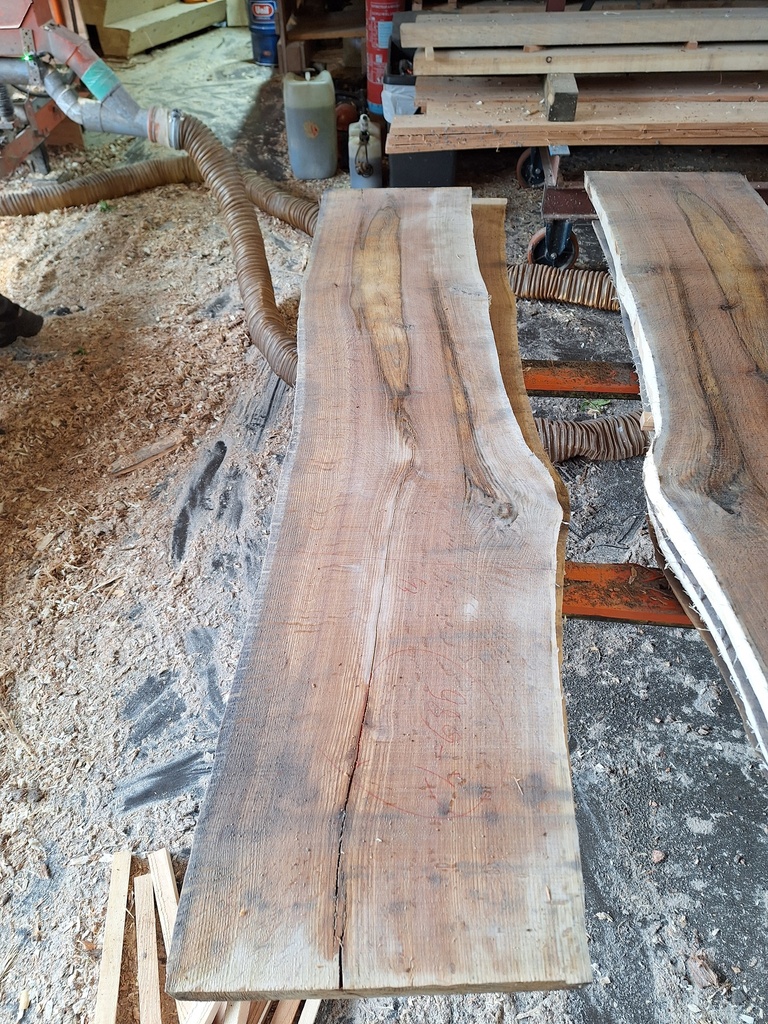 Plateau Chêne Rouge 43 x 400-410 x 1980 mm de la boule 989 - 4