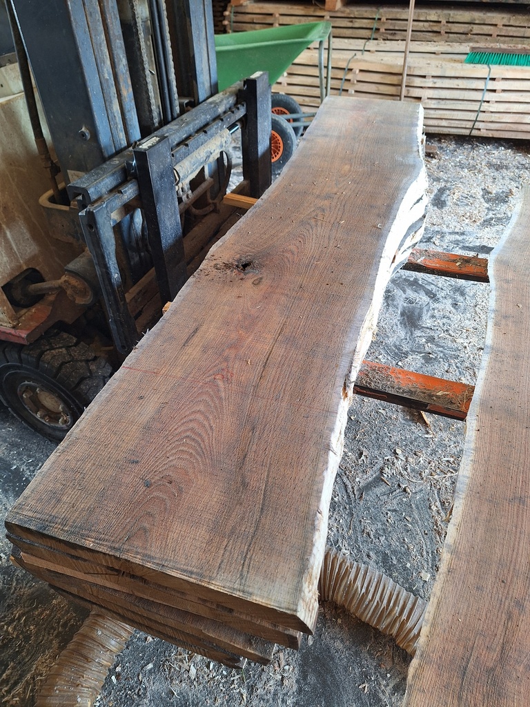 Plateau Chêne Rouge 43 x 370-380 x 1980 mm de la boule 989 - 5