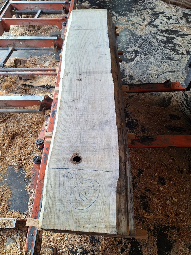 Plateau Chêne Rouge 43 x 340-350 x 1980 mm de la boule 992 - 7