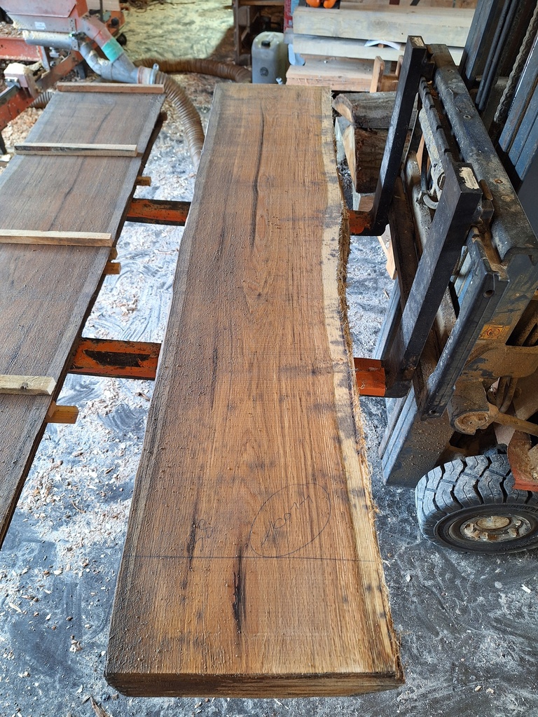 Plateau Chêne Rouge 28 x 380-420 x 1950 mm de la boule 1000 - 4