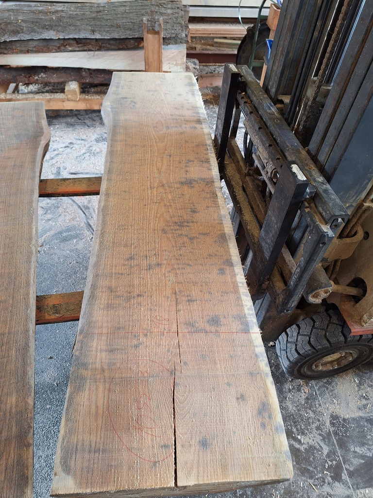 Plateau Chêne Rouge 43 x 450-480 x 1960 mm de la boule 1052 - 3