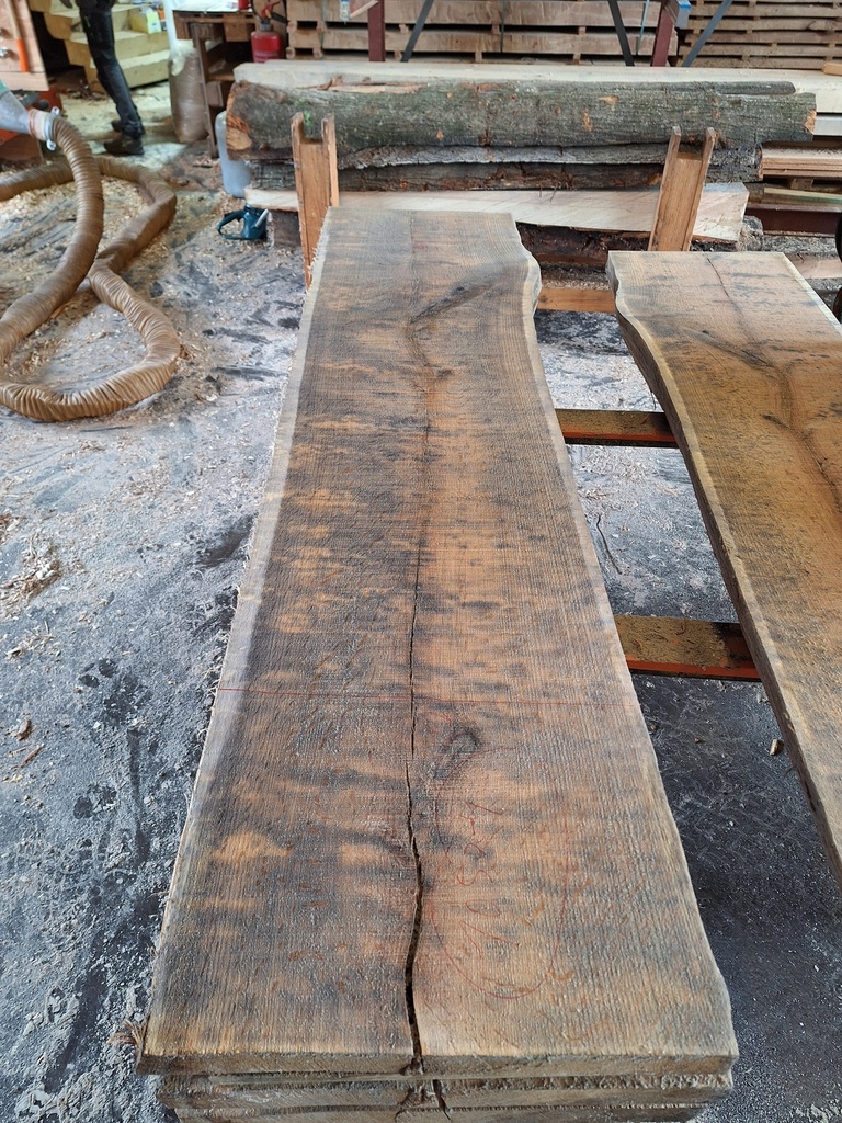 Plateau Chêne Rouge 43 x 470-490 x 1960 mm de la boule 1052 - 4