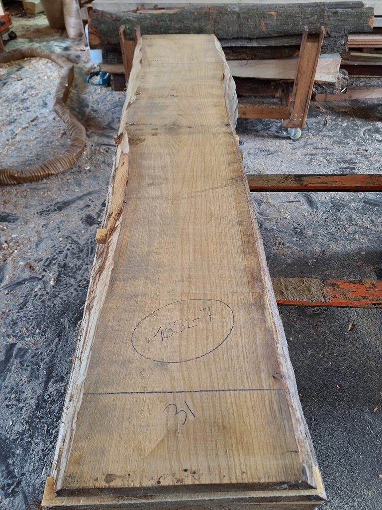 Plateau Chêne Rouge 43 x 310-360 x 1960 mm de la boule 1052 - 7