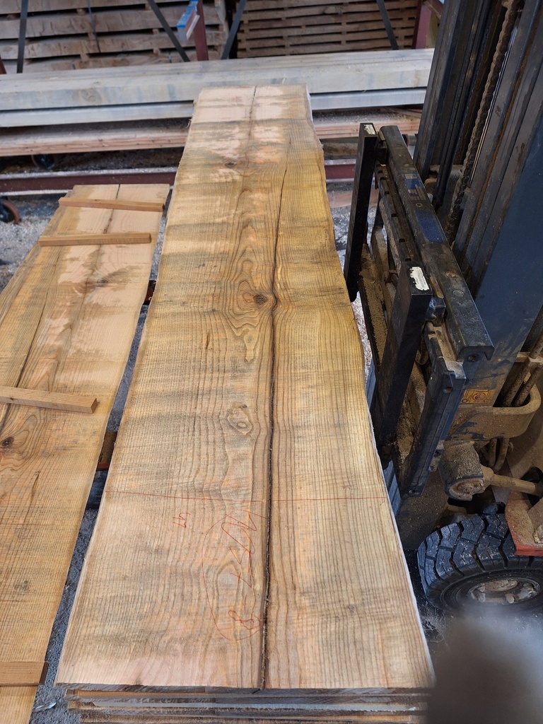 Plateau Frêne 28 x 400-410 x 2040 mm de la boule 1057 - 8