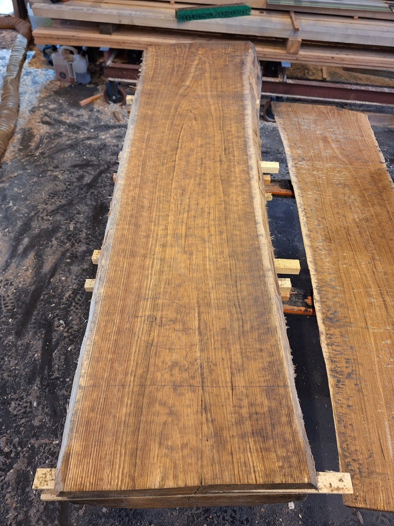 Plateau Chêne Rouge 43 x 440-520 x 2000 mm de la boule 1058 - 6