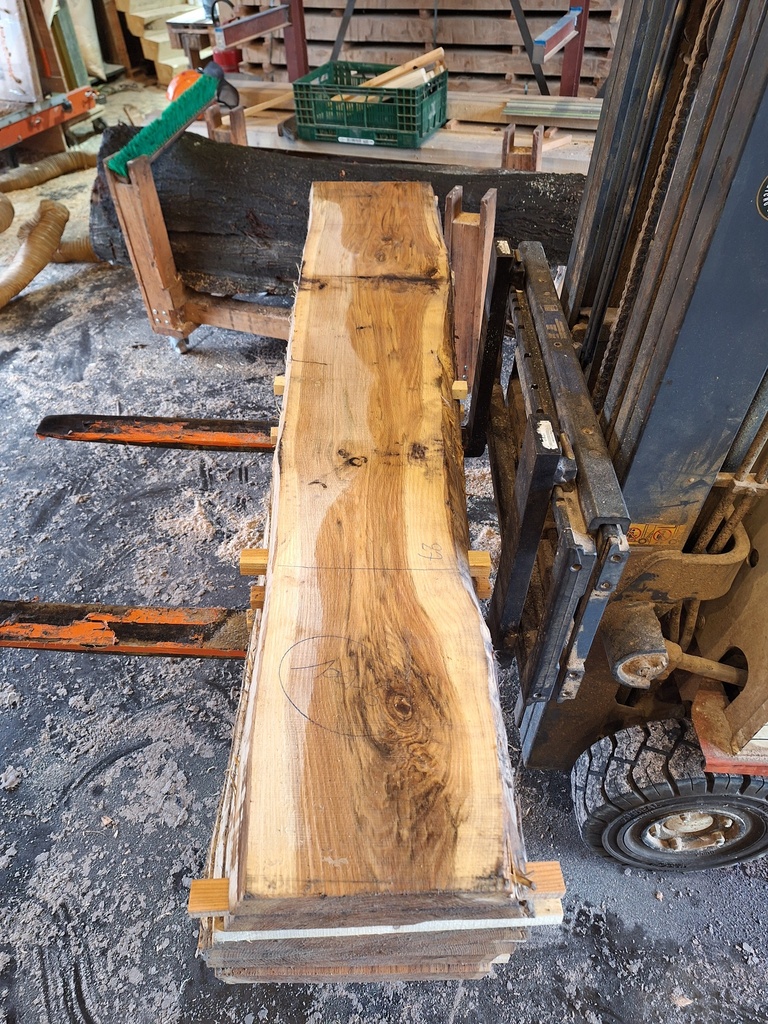 Plateau Chêne Rouge 43 x 270-370 x 2040 mm de la boule 1061 - 6