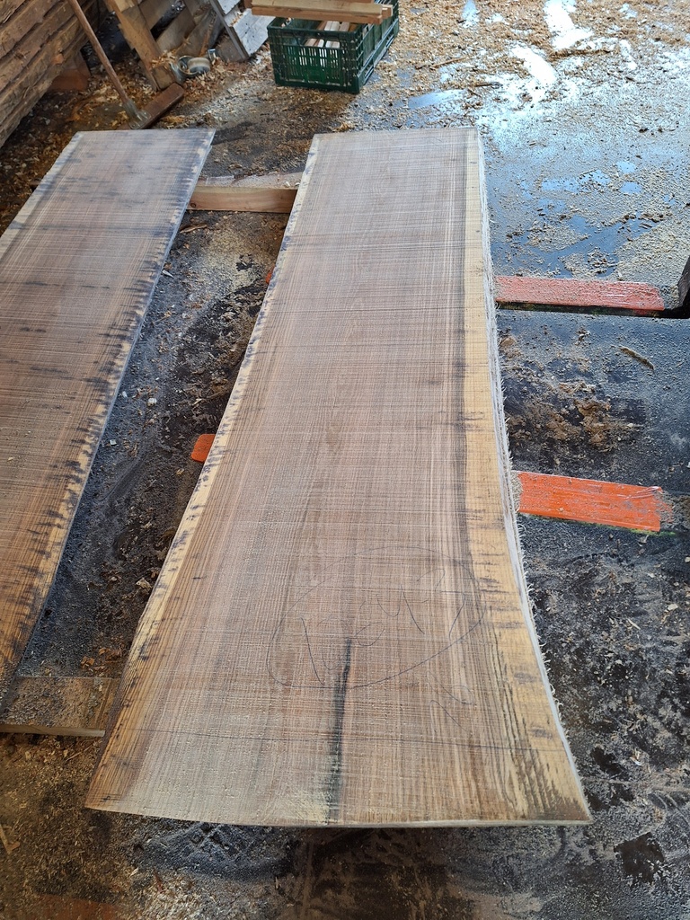 Plateau Chêne Rouge 43 x 550-780 x 2000 mm de la boule 1064 - 3