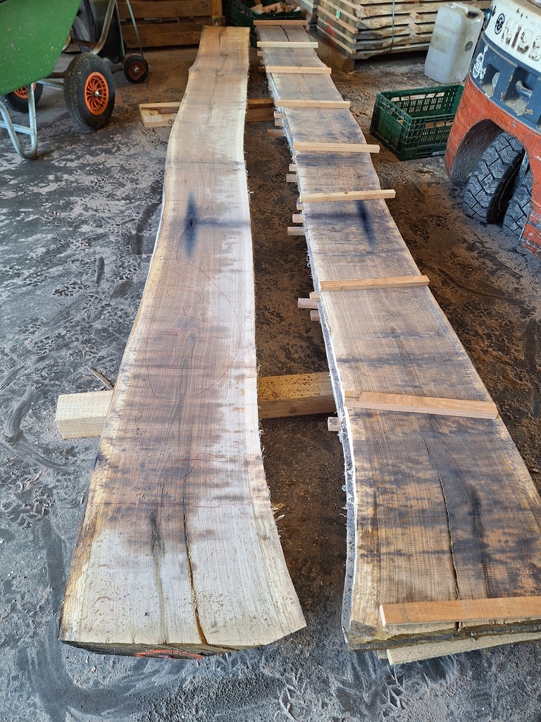 Plateau Chêne Commun 28 x 340-420 x 4030 mm de la boule 1073 - 5