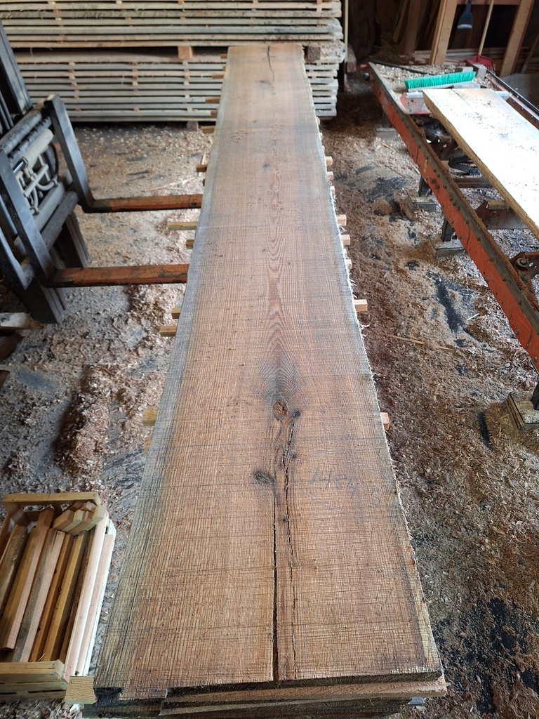 Plateau Chêne Rouge 43 x 500-510 x 4020 mm de la boule 1484 - 5