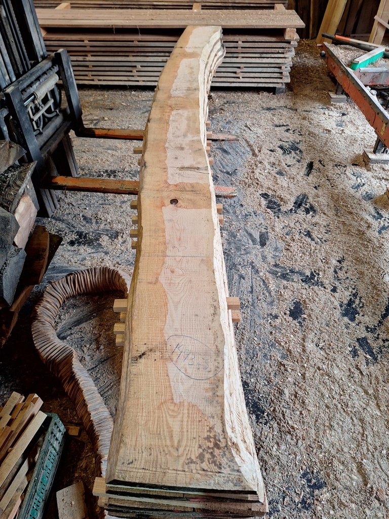 Plateau Frêne 43 x 250-270 x 4000 mm de la boule 1493 - 5