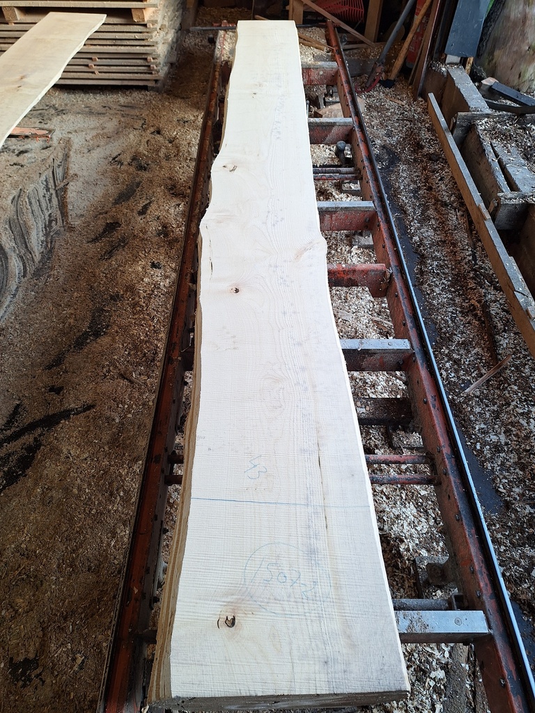 Plateau Erable 43 x 400-430 x 4120 mm de la boule 1507 - 2