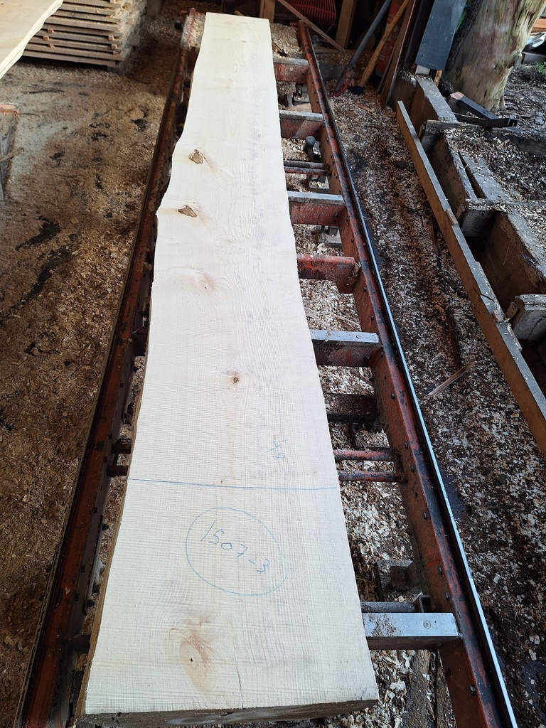 Plateau Erable 43 x 440-480 x 4120 mm de la boule 1507 - 3