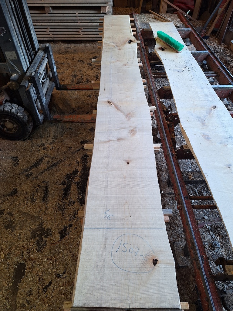 Plateau Erable 43 x 400-460 x 4120 mm de la boule 1507 - 5