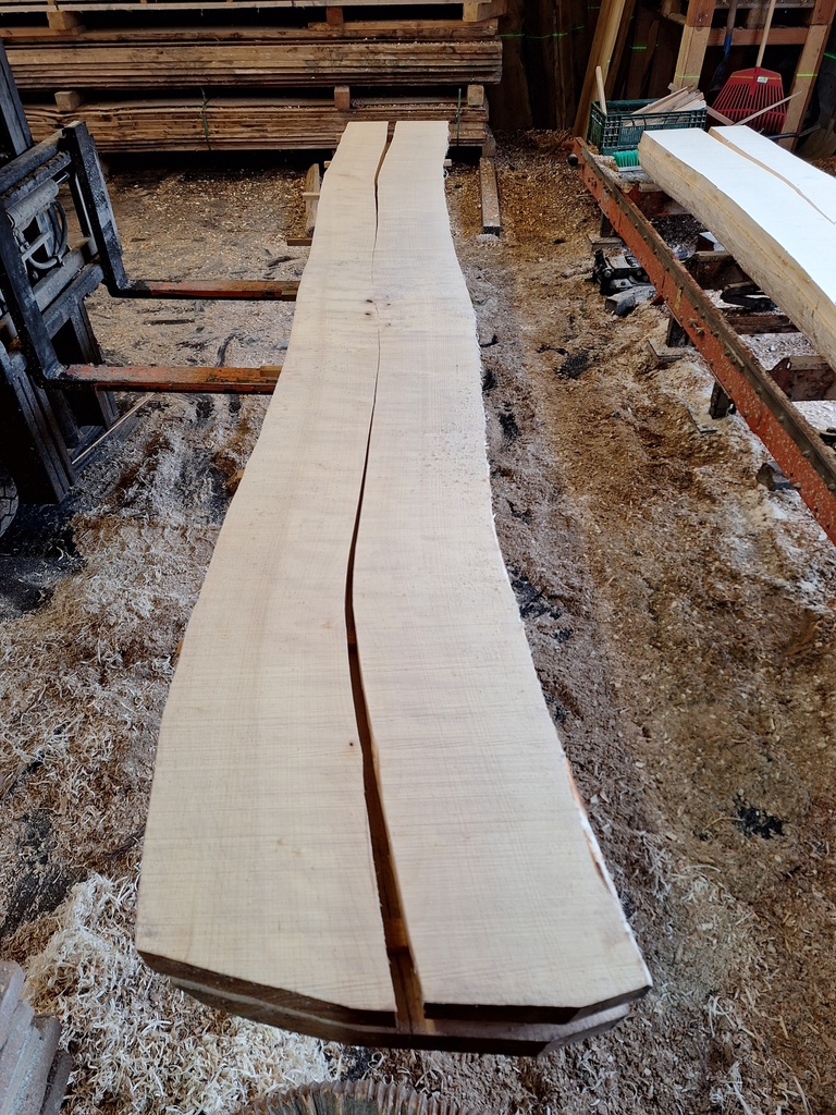 Plateau Erable 53 x 430-570 x 4100 mm de la boule 1508 - 2