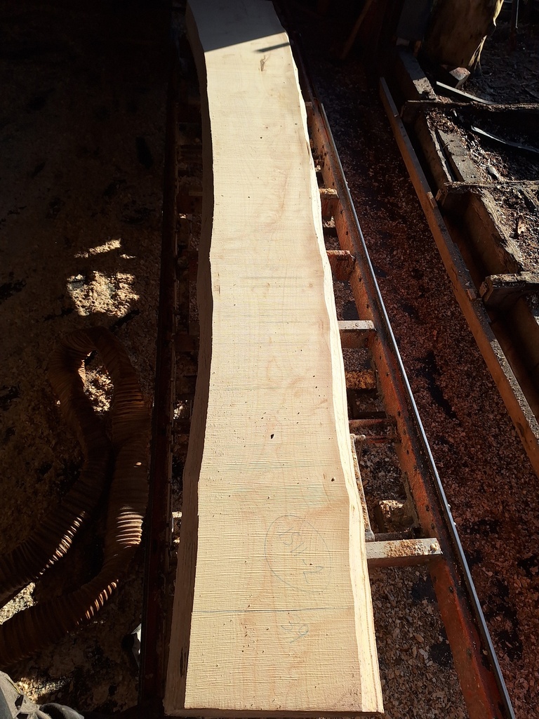 Plateau Erable 53 x 390-560 x 4120 mm de la boule 1511 - 2