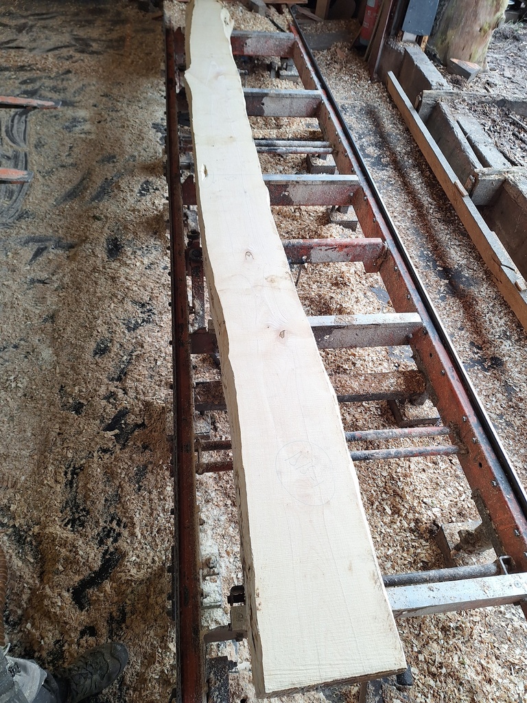 Plateau Erable 33 x 200-230 x 4100 mm de la boule 1515 - 1