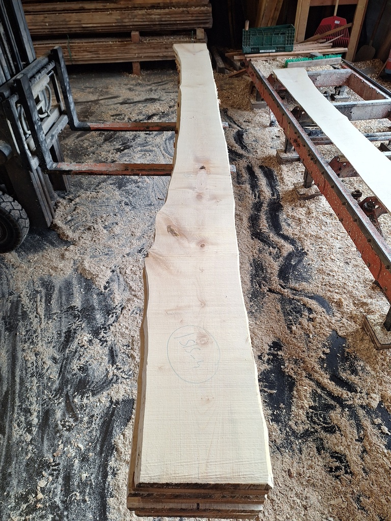 Plateau Erable 33 x 280-300 x 4100 mm de la boule 1515 - 4