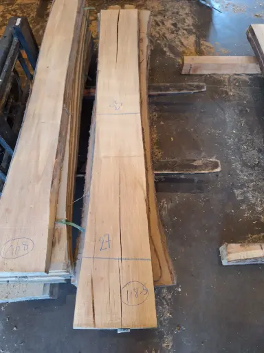 [PL-TIL-108-5] Plateau Tilleul 38 x 230-270 x 2000 mm de la boule 108 - 5