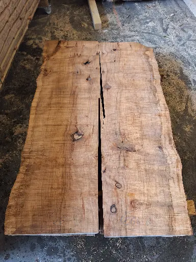 [PL-HET-261-6] Plateau Hêtre 100 x 560-600 x 1930 mm de la boule 261 - 6