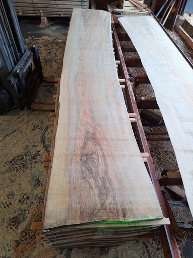 [PL-FRE-947-9] Plateau Frêne 43 x 620-690 x 3960 mm de la boule 947 - 9