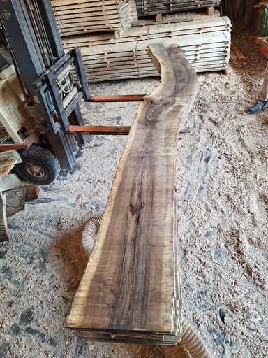 [PL-NOY-956A-5] Plateau Noyer 18 x 360-420 x 4000 mm de la boule 956A - 5