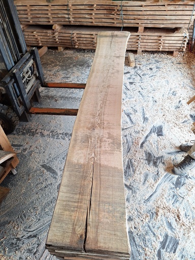 [PL-FRE-973-5] Plateau Frêne 43 x 400-560 x 3770 mm de la boule 973 - 5