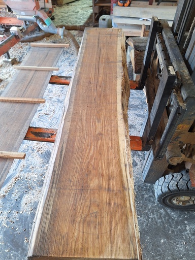 [PL-CHR-1000-2] Plateau Chêne Rouge 28 x 320-360 x 1950 mm de la boule 1000 - 2